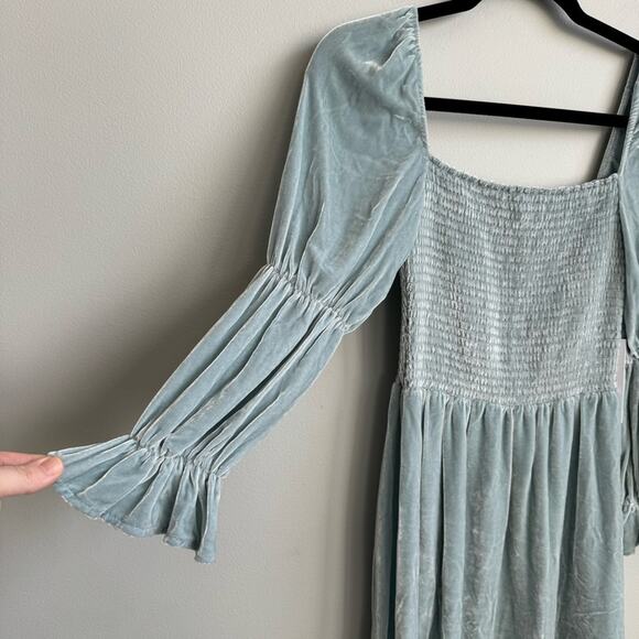 NEW Reformation Albi Long Sleeve Velvet Mini Dress in Turquoise Size XS - Picture 4 of 11